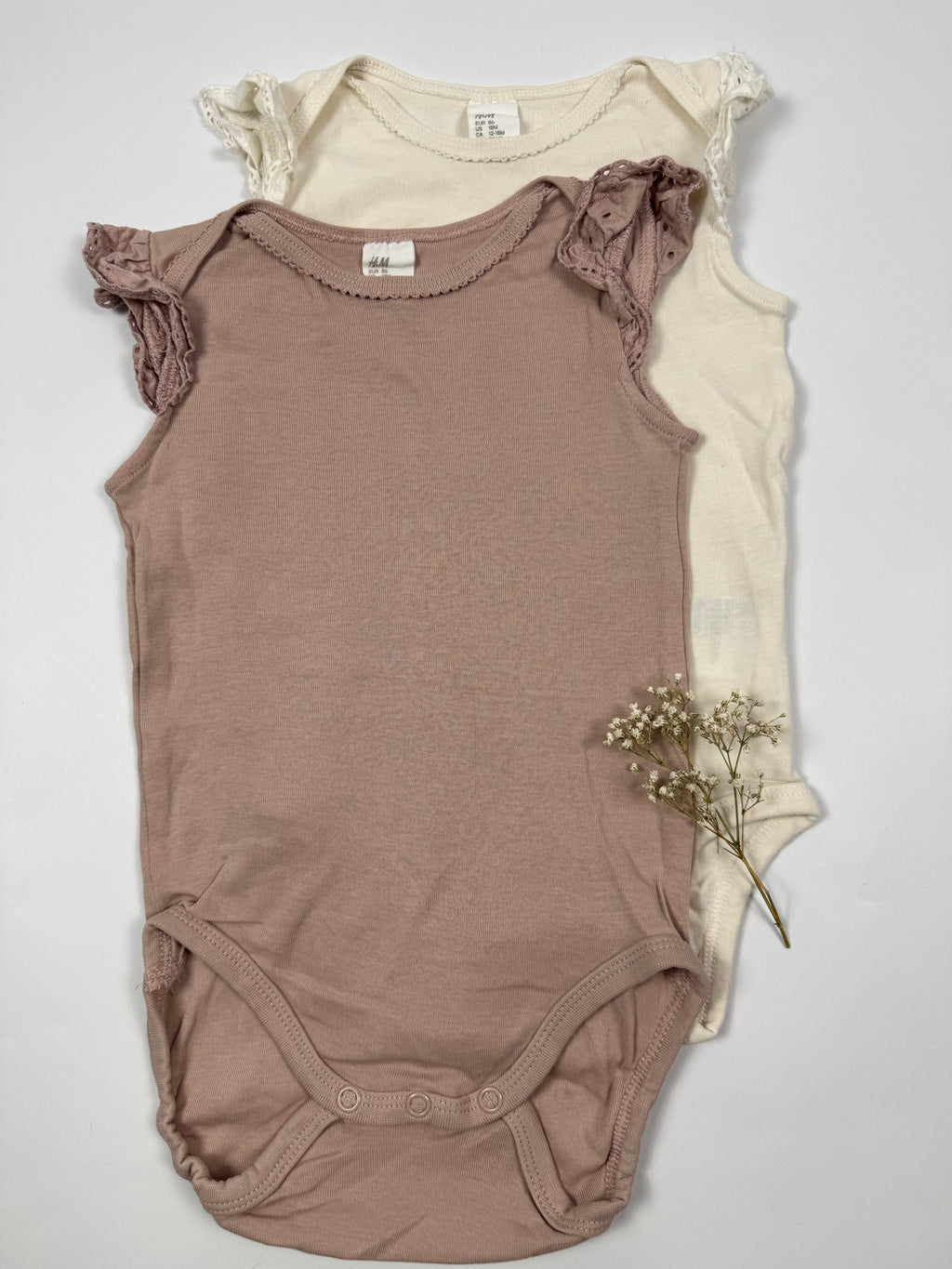 2 Kurzarmbodys von H&M, Gr. 86