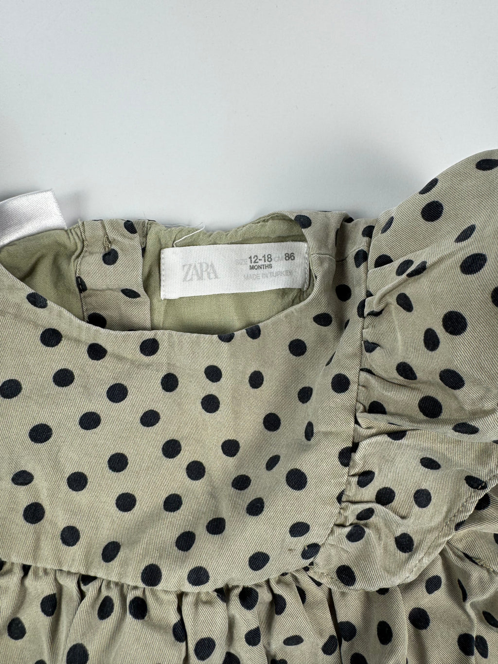 Kleid von Zara Gr. 86