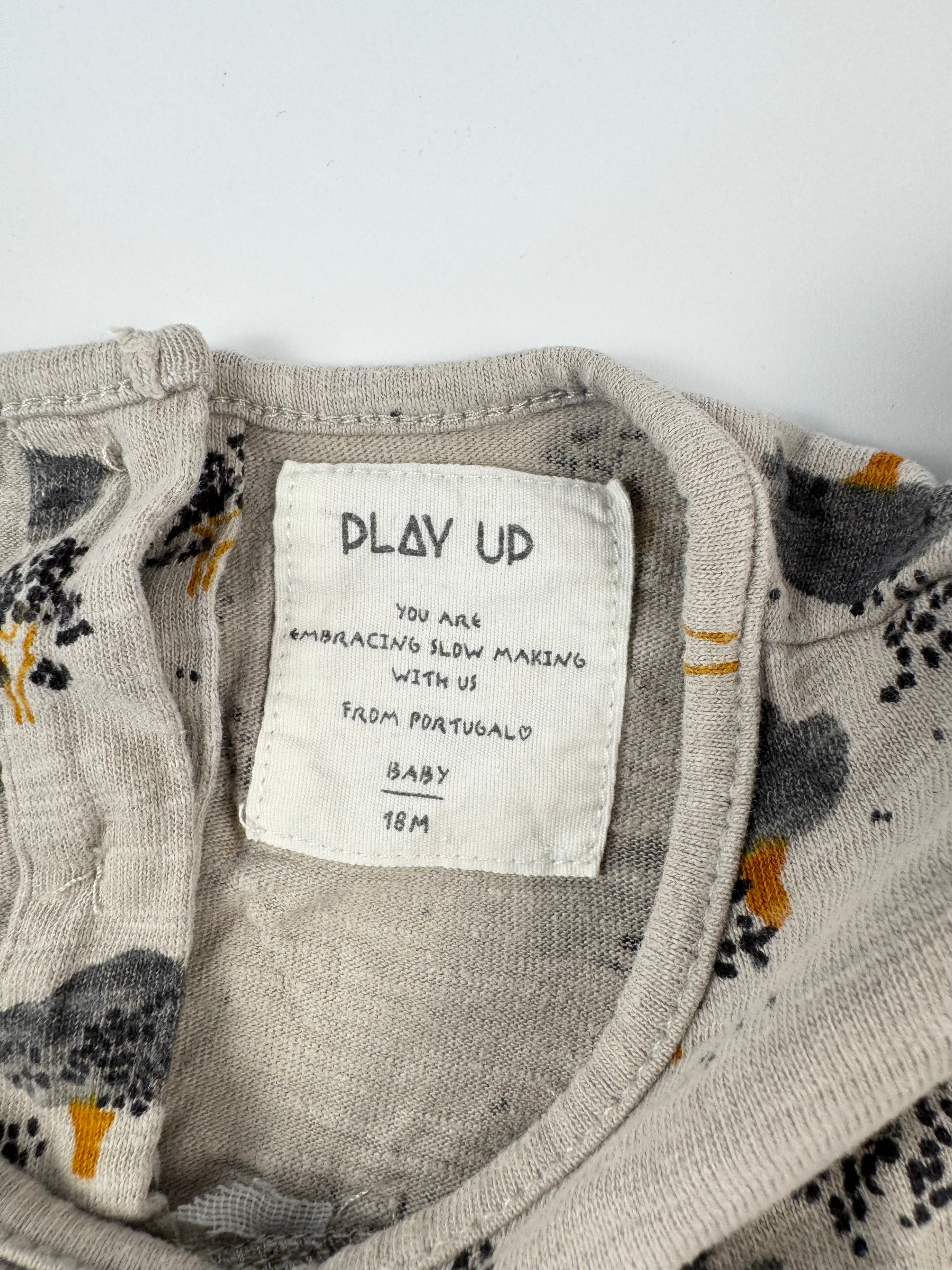Shirt von Play Up Gr. 80/86