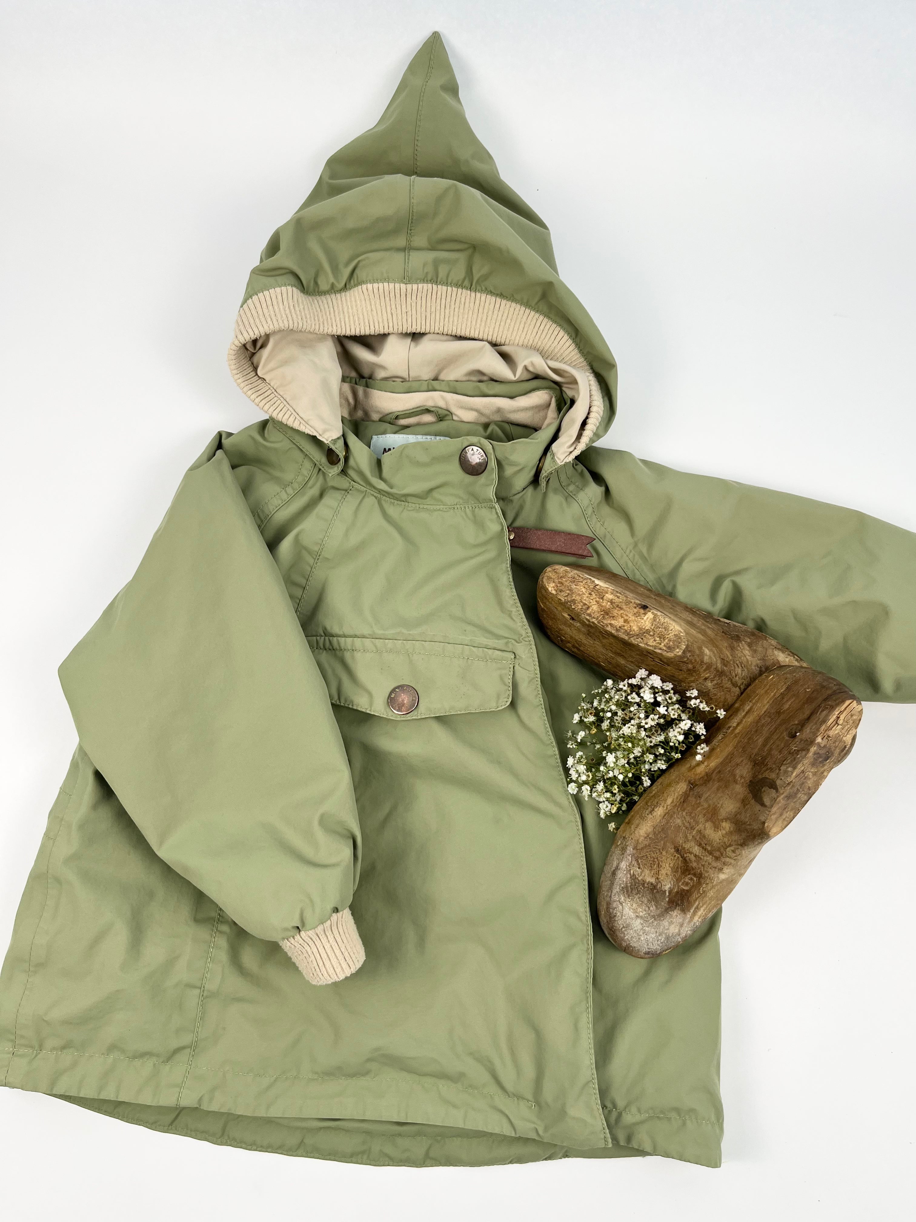 Leichte Regenjacke von Mini A Ture, Gr. 92