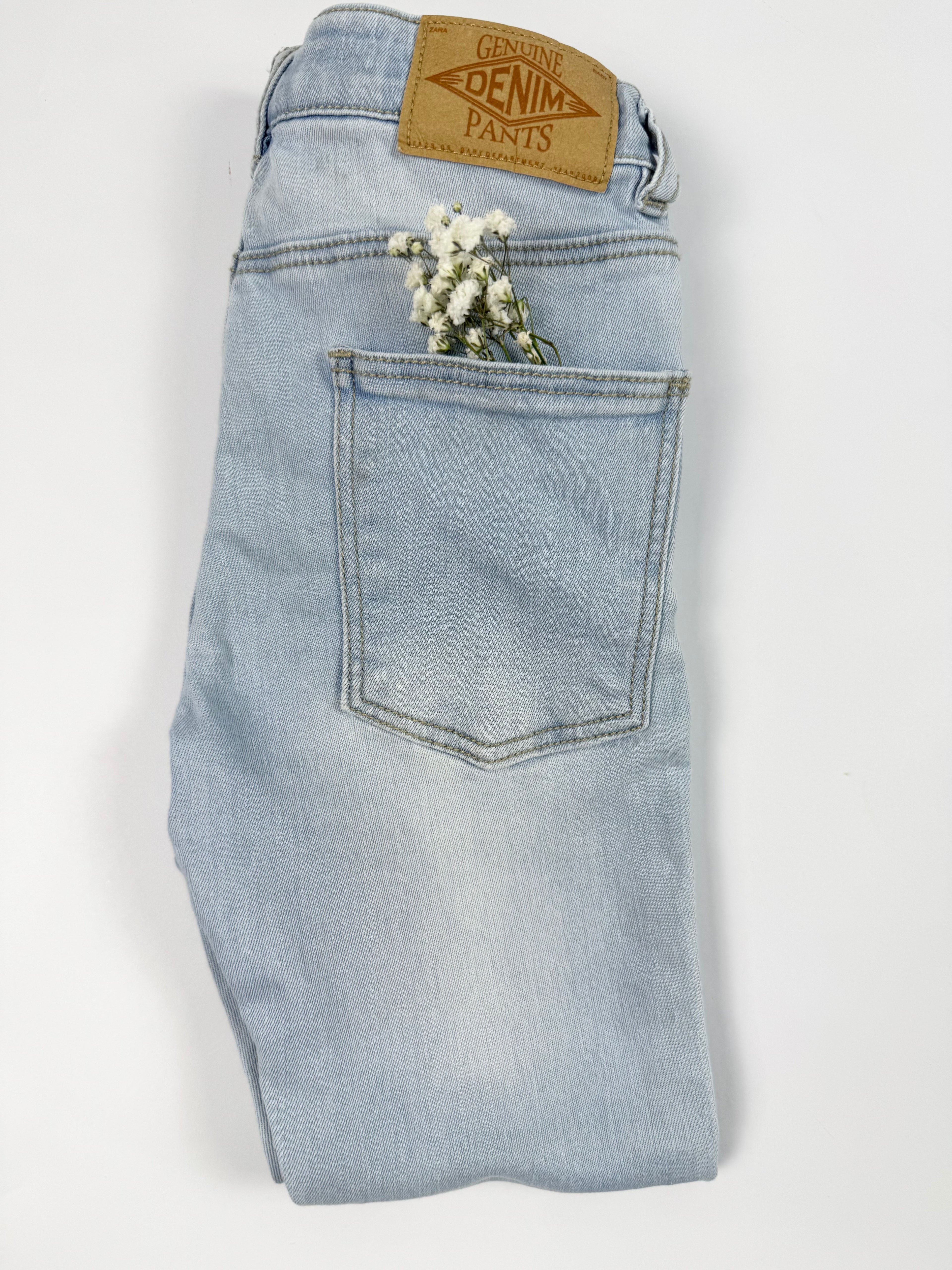 Jeans von Zara, Gr. 104
