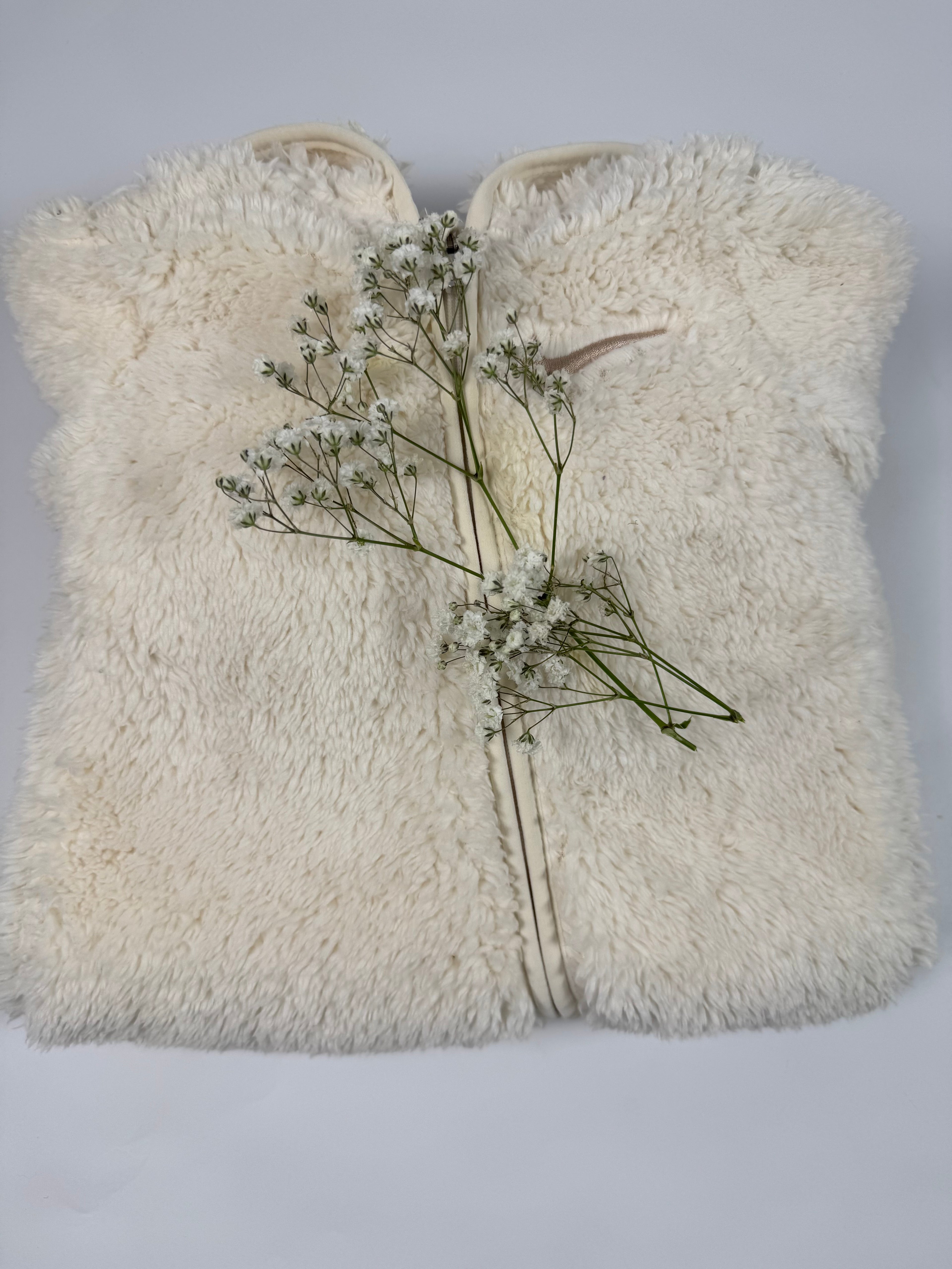 Teddyanzug von Nike, Gr. 56