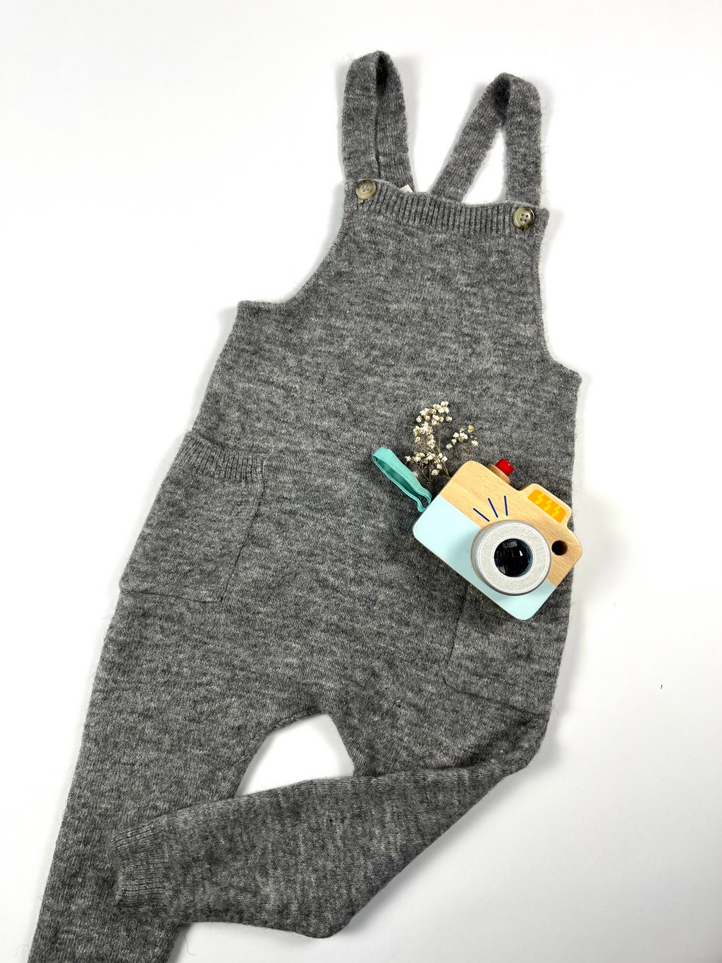 Latzhose von H&M Gr. 98