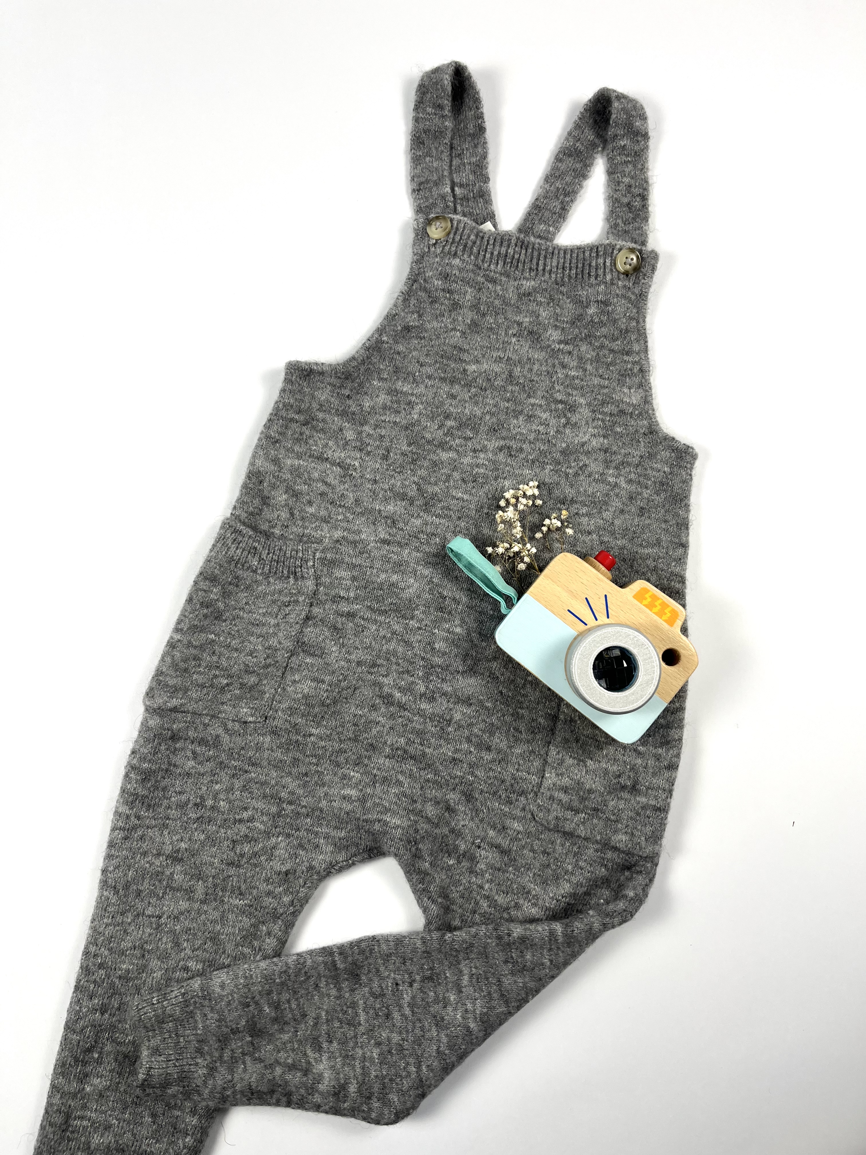 Latzhose von H&M Gr. 98