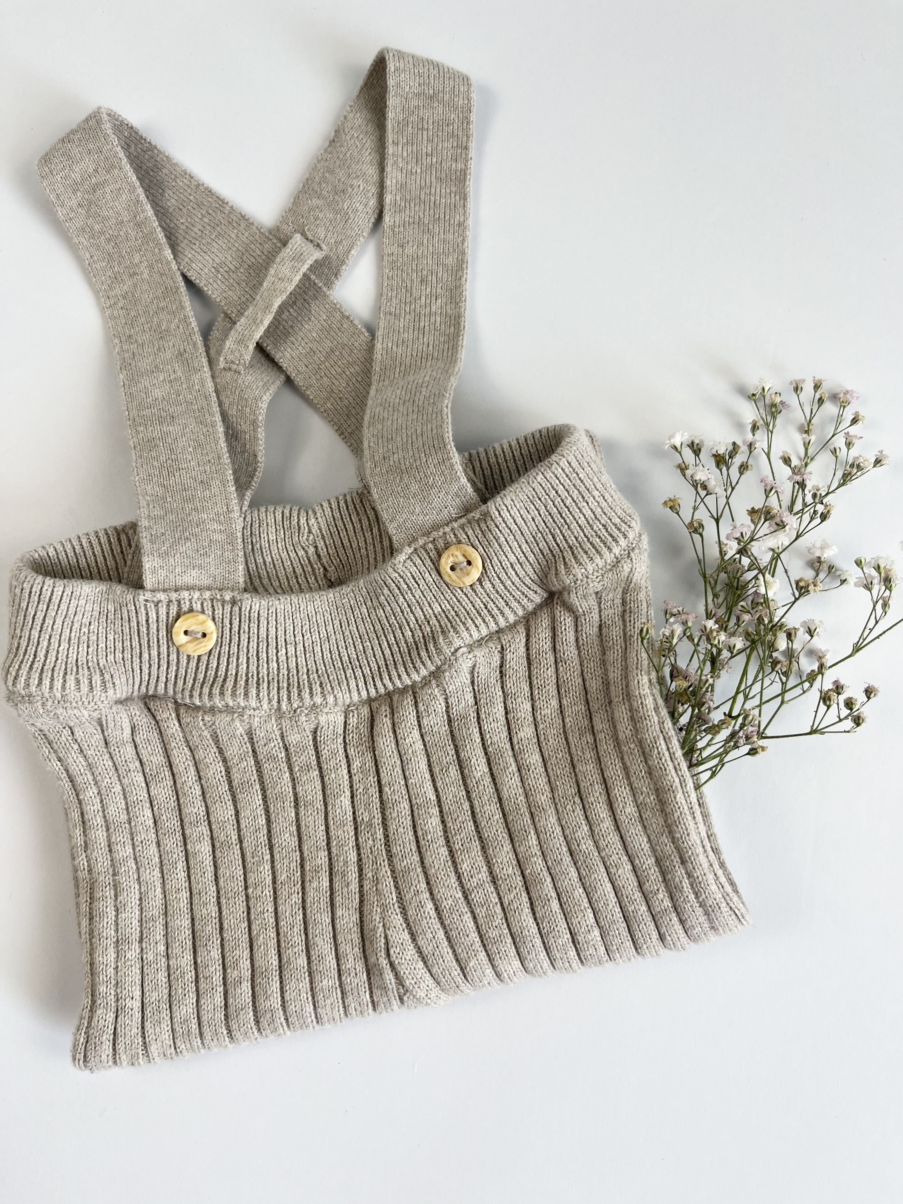 Latzhose von H&M, Gr. 50