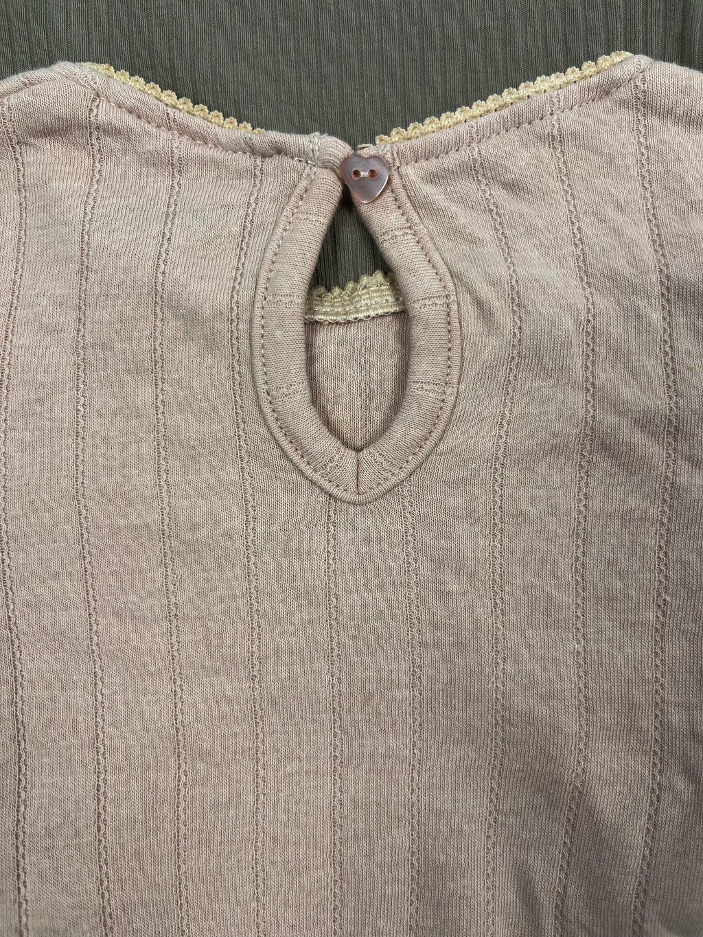 2 Bodys von Reserved und H&M, Gr.80